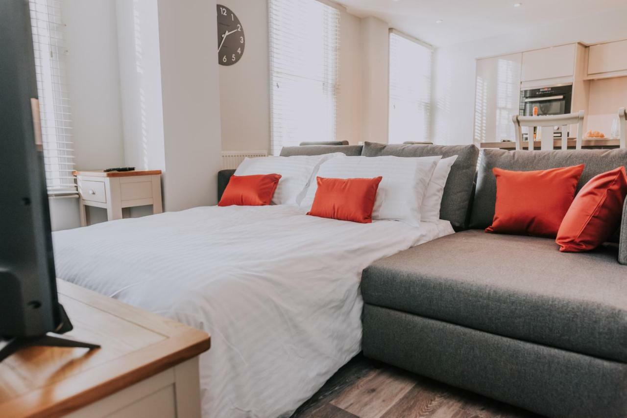 Cavendish House With Secure, Allocated Parking, 2 Mins Walk From Windsor Castle 外观 照片