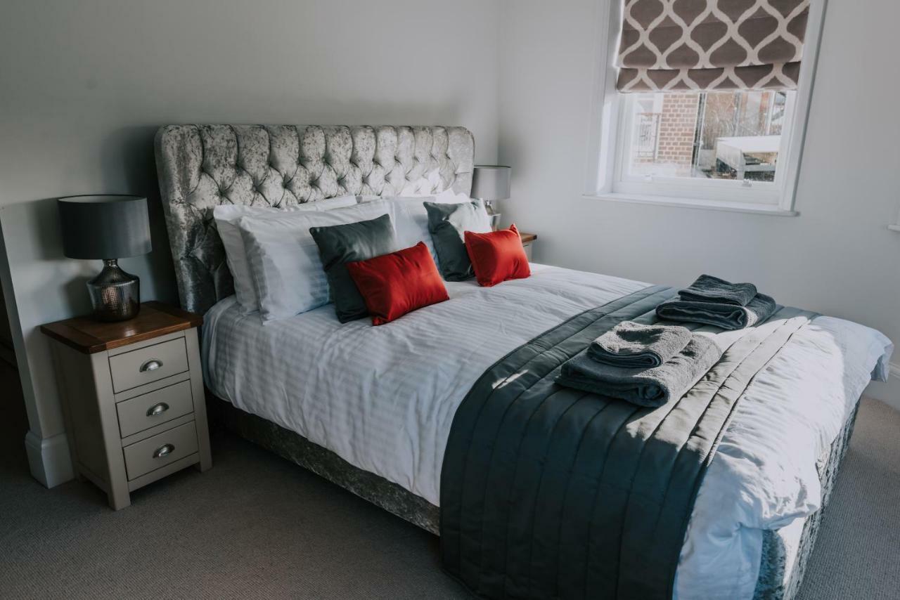 Cavendish House With Secure, Allocated Parking, 2 Mins Walk From Windsor Castle 外观 照片