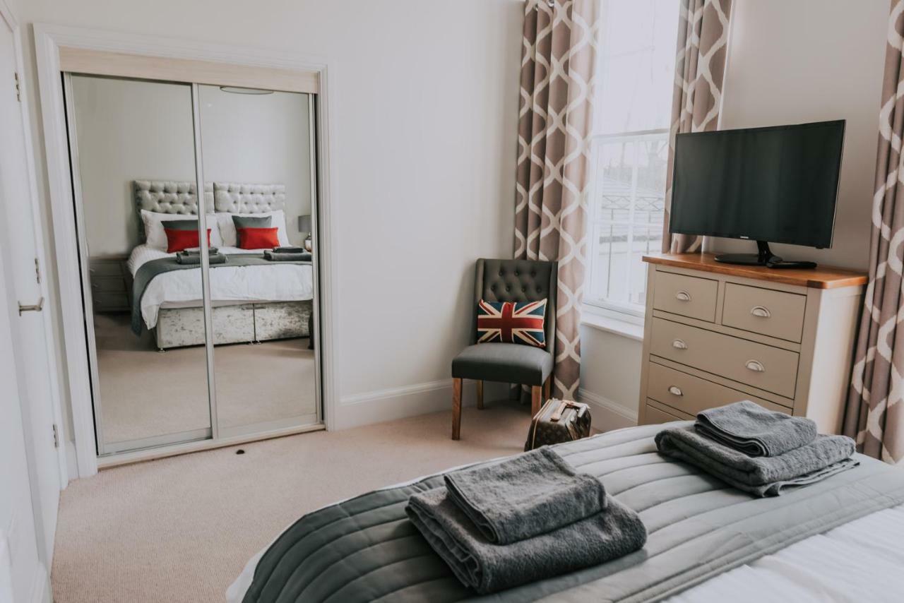 Cavendish House With Secure, Allocated Parking, 2 Mins Walk From Windsor Castle 外观 照片