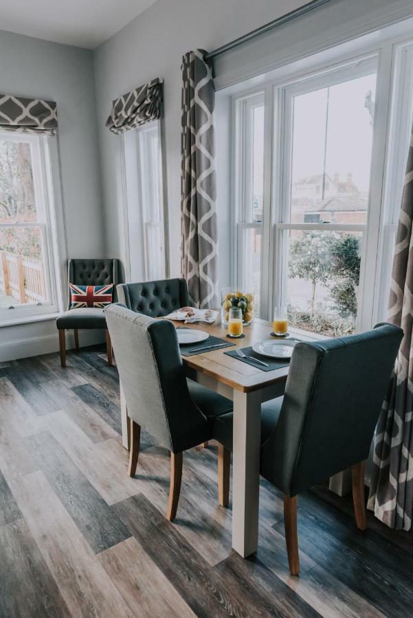 Cavendish House With Secure, Allocated Parking, 2 Mins Walk From Windsor Castle 外观 照片